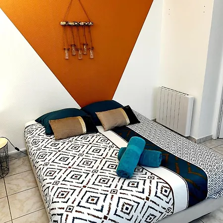 Apartamento A Au Pied Des Thermes De Néris-les-bains Néris-les-Bains
